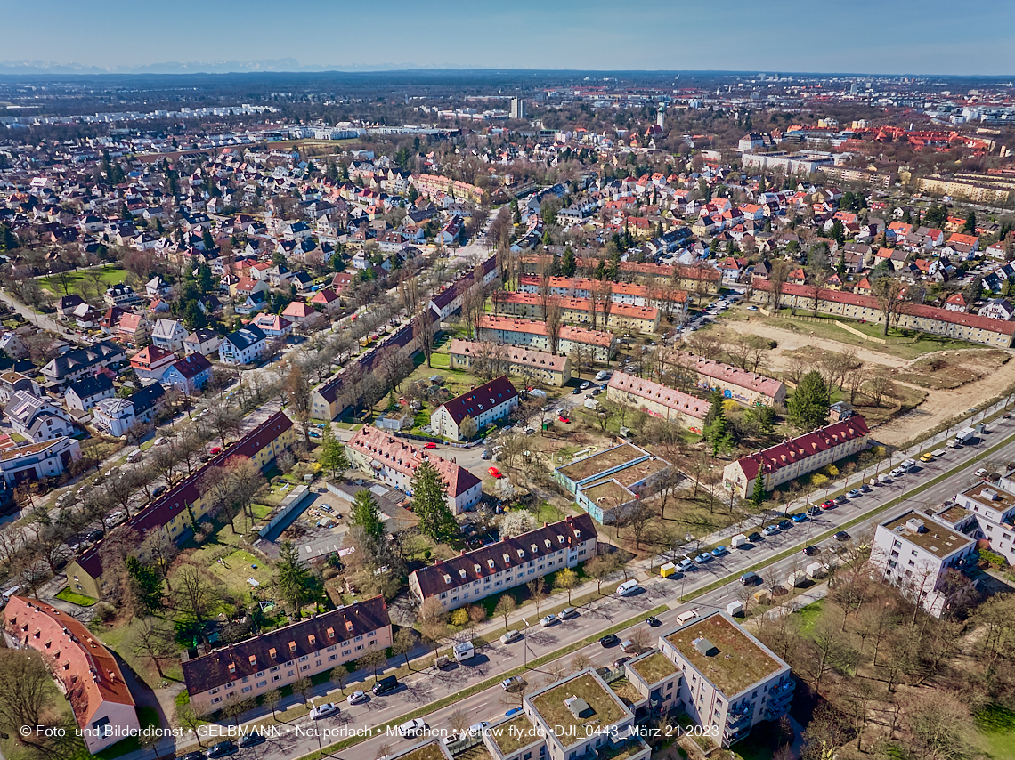 21.03.2023 - Luftbilder von der Baustelle Maikäfersiedlung in Berg am Laim